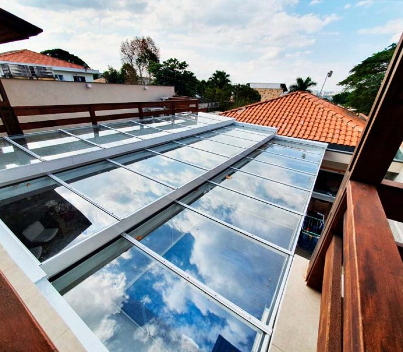 Toldos em Maringá cobertura em vidro